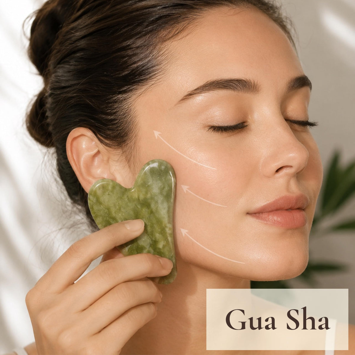 11pc Pink Spa Gift Set with Gua Sha and Sleep Mask F25350