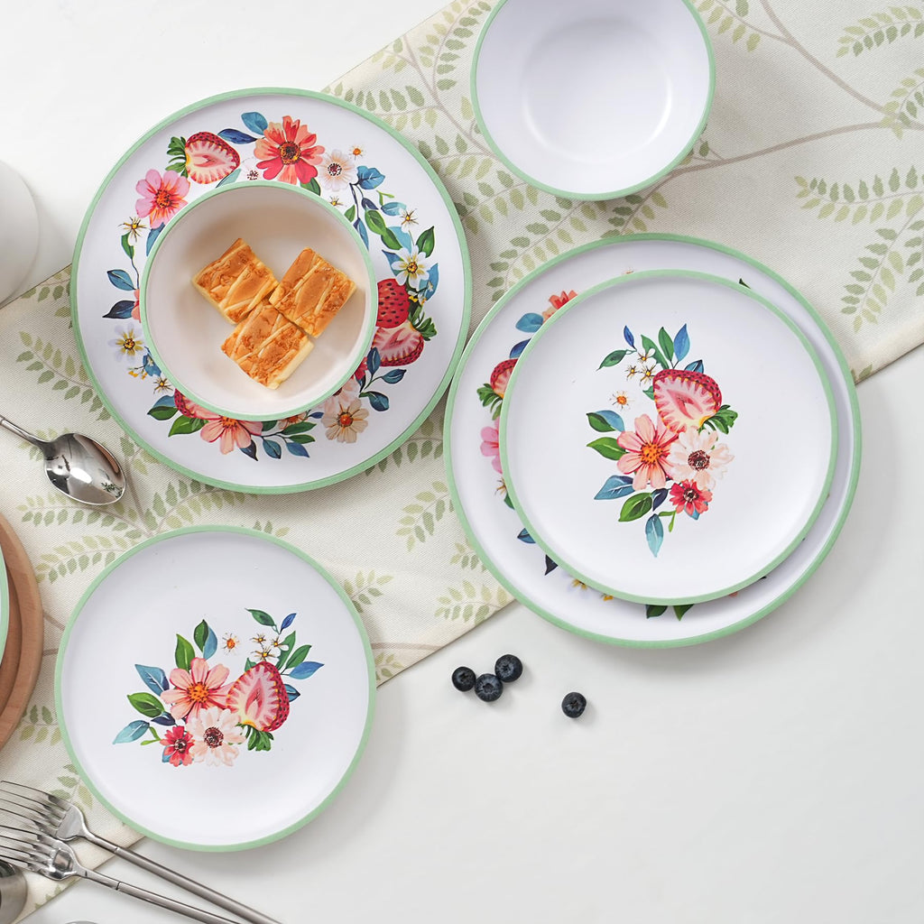 12-Piece Strawberry Melamine Dinnerware Set C56364