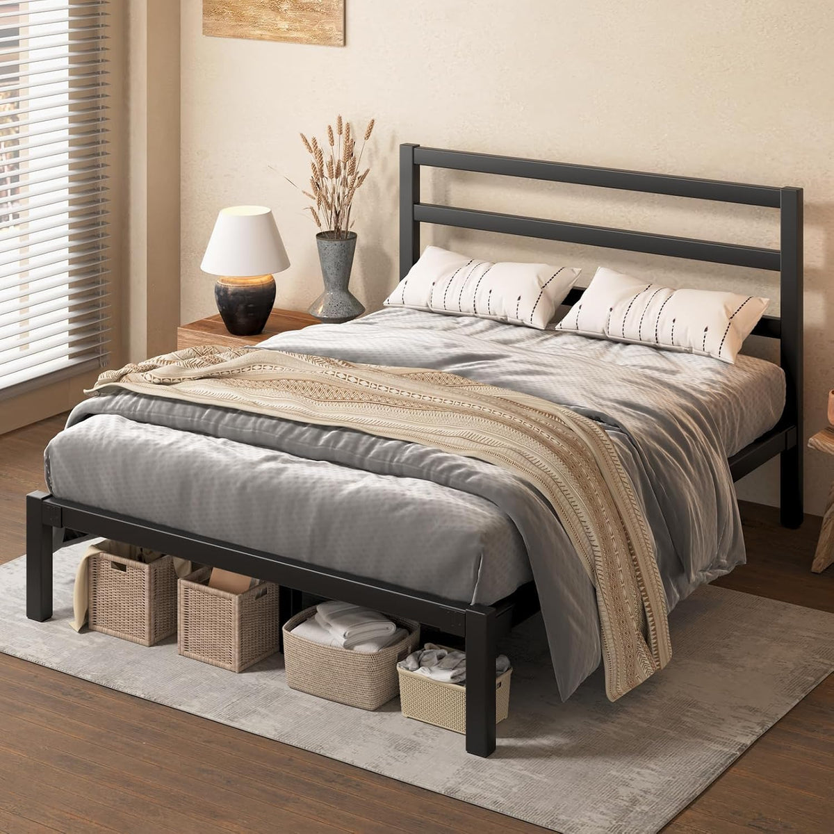 Queen Metal Platform Bed Frame with Headboard Z97100